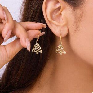 Christmas Tree Shape Dangle Earrings